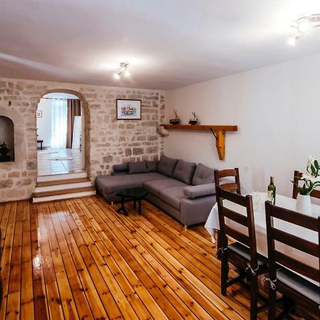 Appartement Heart Of Town à Zadar Extérieur photo