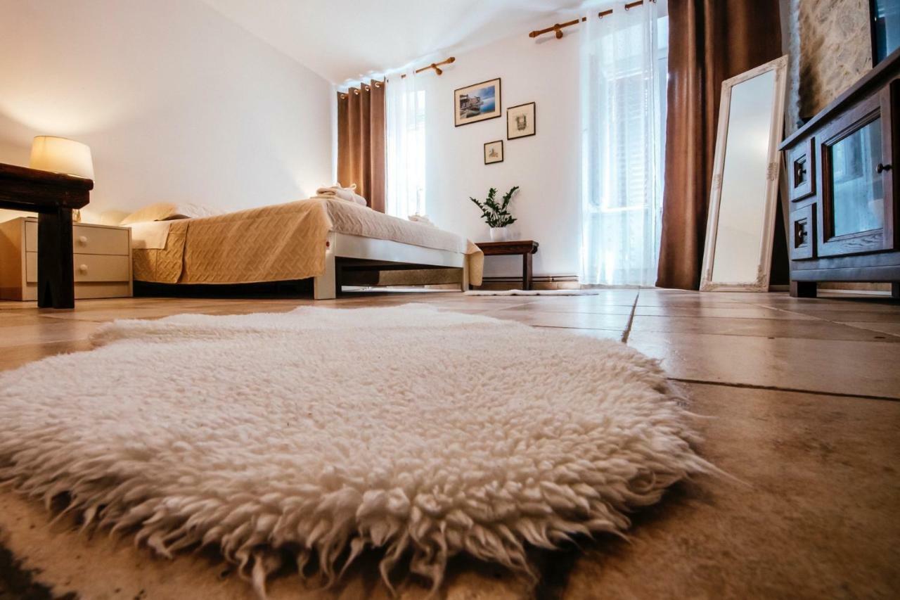 Appartement Heart Of Town à Zadar Extérieur photo