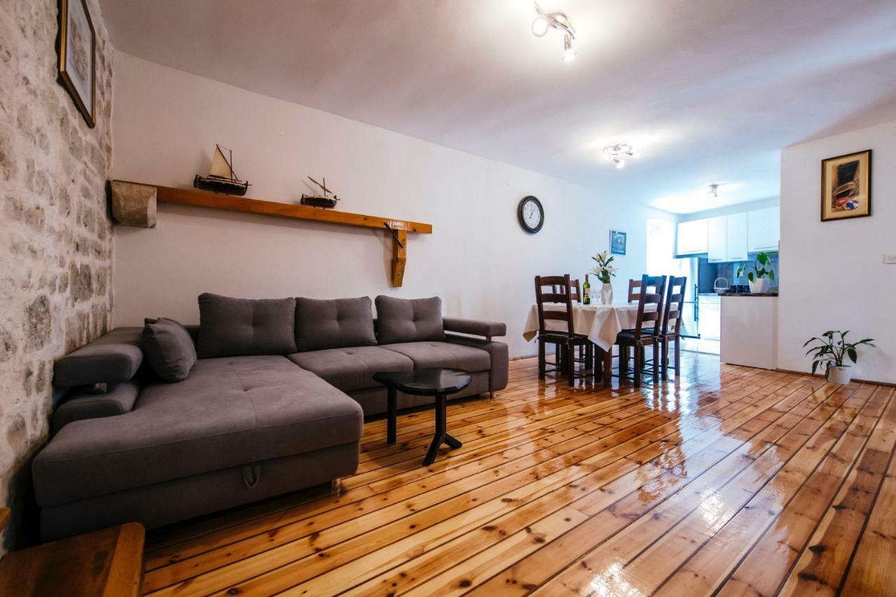 Appartement Heart Of Town à Zadar Extérieur photo