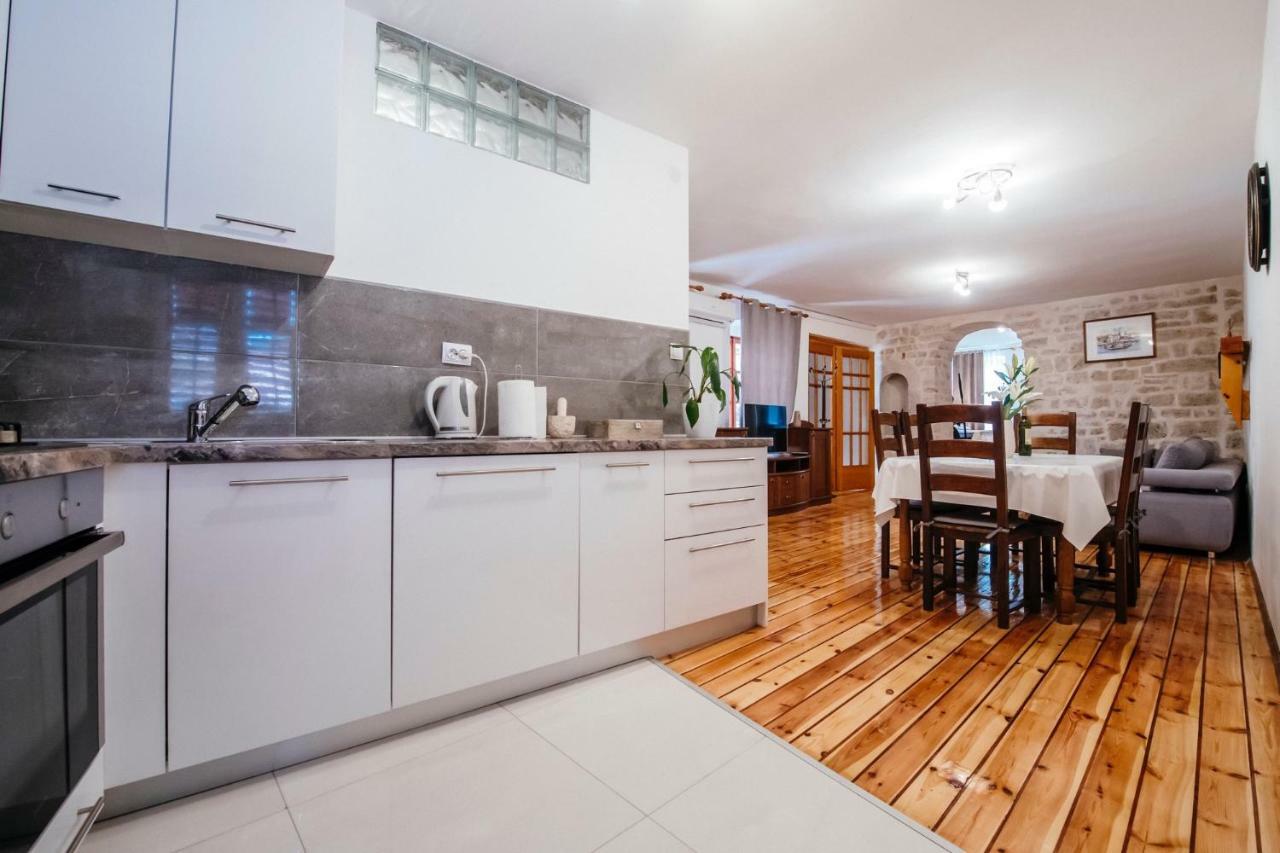 Appartement Heart Of Town à Zadar Extérieur photo